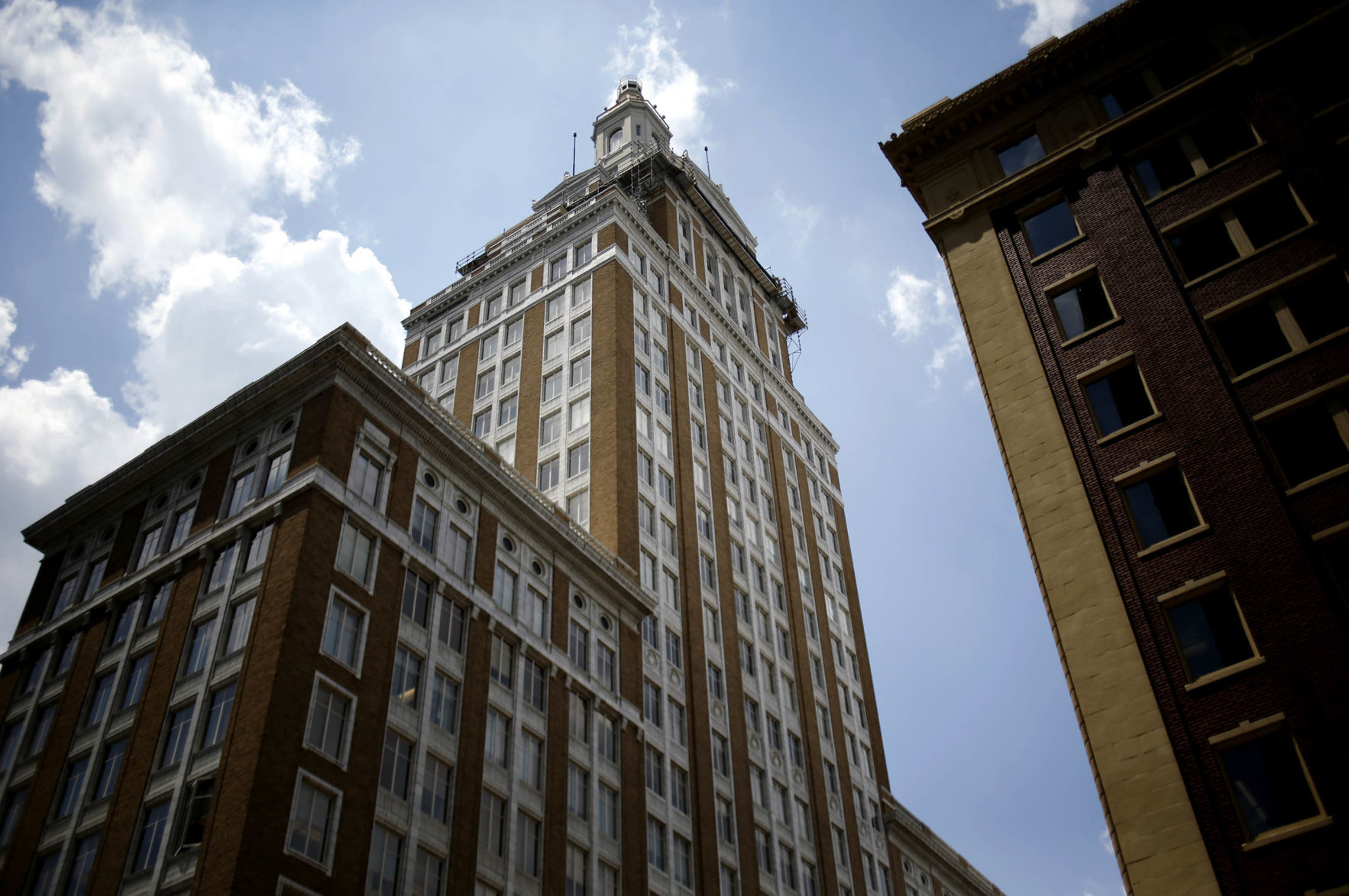 320 South Boston Building